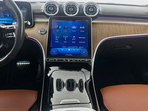 Used 2024 Mercedes-Benz C 43 AMG 4MATIC Sedan image 11