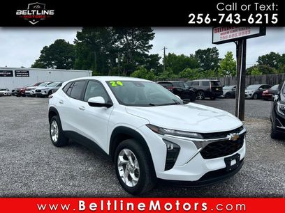 Used 2024 Chevrolet Trax LS w/ LS Convenience Package