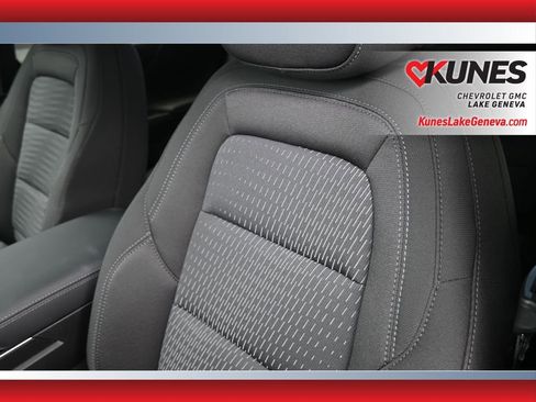 New 2026 Chevrolet Equinox LT w/ Safety and Technology Package image 16