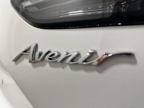 Used 2022 Buick Envision Avenir w/ Technology Package II image 39