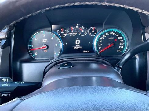 Used 2018 GMC Yukon Denali image 20