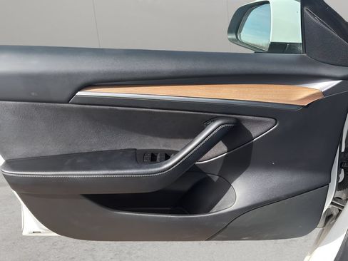 Used 2021 Tesla Model 3 Long Range AWD/4WD image 15