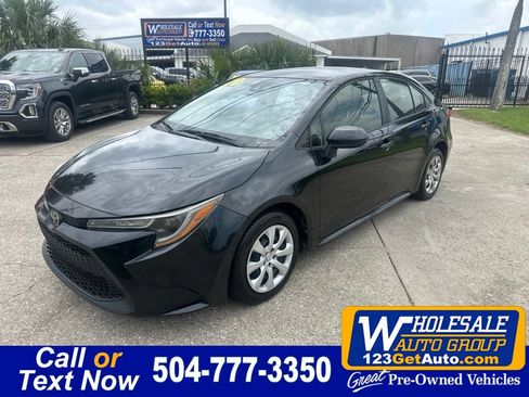 Used 2020 Toyota Corolla LE FWD image 1