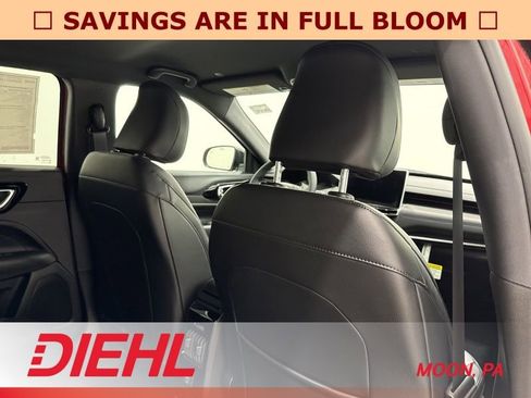 New 2026 Jeep Compass Latitude image 12