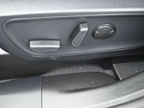 New 2026 Ford Escape SE image 13