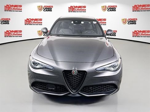 Used 2023 Alfa Romeo Giulia Sprint image 12