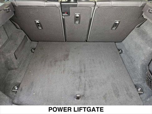 Used 2023 Land Rover Range Rover Evoque R-Dynamic SE AWD/4WD image 25