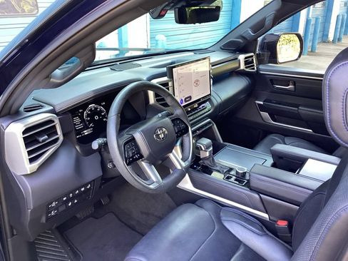 Used 2023 Toyota Tundra Platinum AWD/4WD image 33