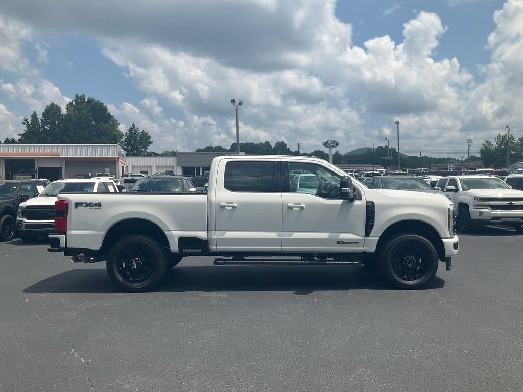 New 2026 Ford F250 Lariat w/ Black Appearance Package AWD/4WD image 4