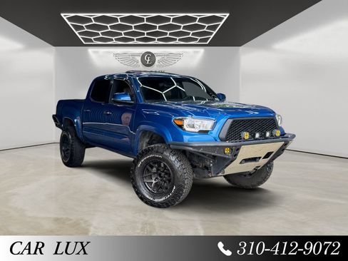 Used 2018 Toyota Tacoma Limited AWD/4WD image 7
