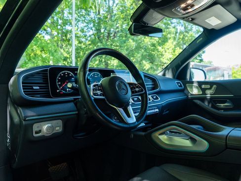 Used 2022 Mercedes-Benz GLE 450 4MATIC w/ Premium Package image 19