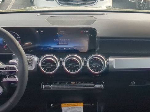 Certified 2024 Mercedes-Benz GLB 35 AMG 4MATIC image 15