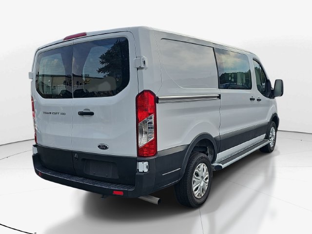 Used 2025 Ford Transit 250 Low Roof w/ Exterior Upgrade Package RWD image 4