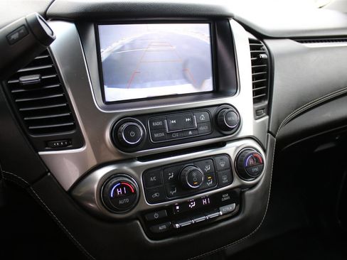 Used 2019 Chevrolet Tahoe 4WD image 47