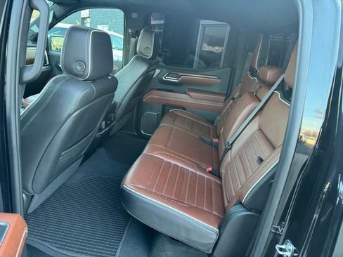 Used 2024 GMC Sierra 1500 Denali Ultimate image 47