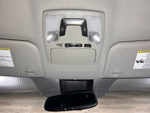 Used 2019 Toyota Sienna LE FWD image 15