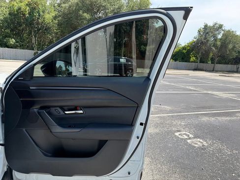 Used 2023 MAZDA CX-50 2.5 Turbo w/ Cargo Package AWD/4WD image 28