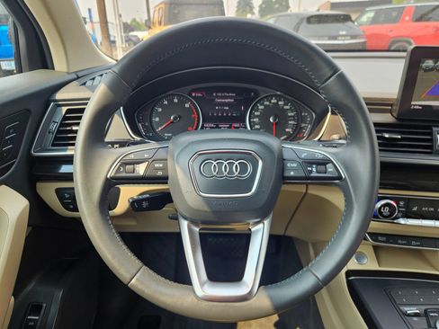 Used 2019 Audi Q5 2.0T Premium w/ Convenience Package AWD/4WD image 14