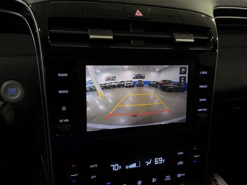 Certified 2023 Hyundai Tucson SEL w/ Convenience Package AWD/4WD image 19