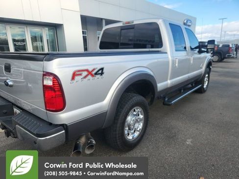 Used 2013 Ford F250 Lariat w/ Chrome Pkg image 5