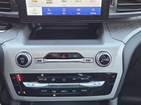 Used 2022 Ford Explorer Timberline image 19