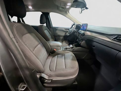 Used 2023 Ford Escape Active FWD image 4