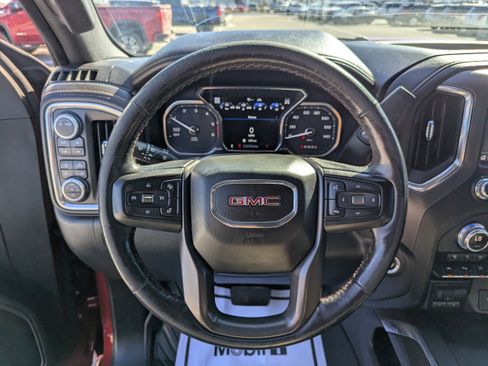 Used 2020 GMC Sierra 1500 AT4 w/ AT4 Premium Package image 16