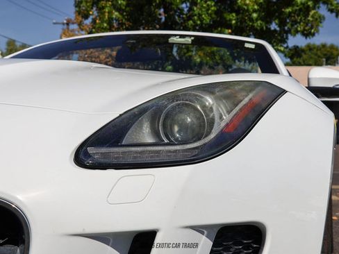 Used 2017 Jaguar F-TYPE Convertible image 58