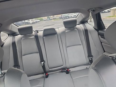 Used 2019 Honda Accord EX image 15