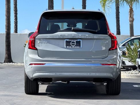 New 2026 Volvo XC90 T8 Ultra w/ Lounge Package image 4