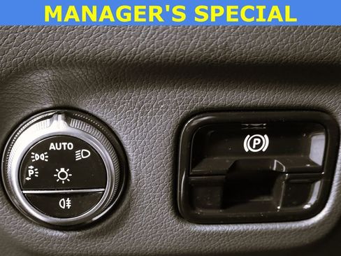 Used 2024 Mercedes-Benz EQE 350+ 4MATIC Sedan image 12