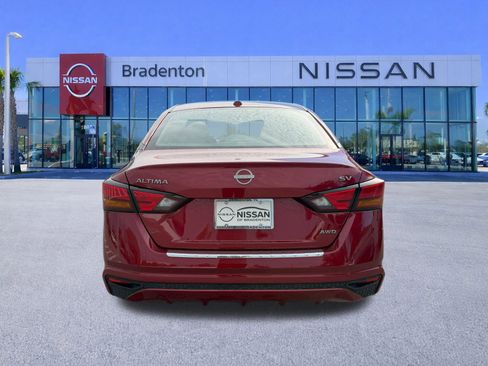 Certified 2023 Nissan Altima 2.5 SV image 6