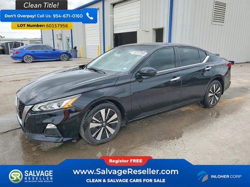 Used 2021 Nissan Altima 2.5 SV FWD image 1