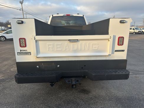 Used 2020 Ford F350 XL w/ Power Equipment Group image 7