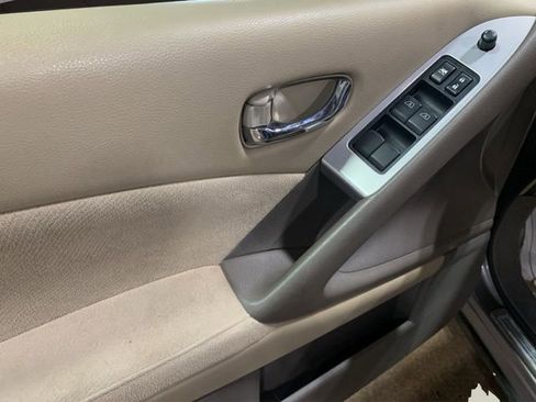 Used 2009 Nissan Murano S w/ Convenience Pkg image 18