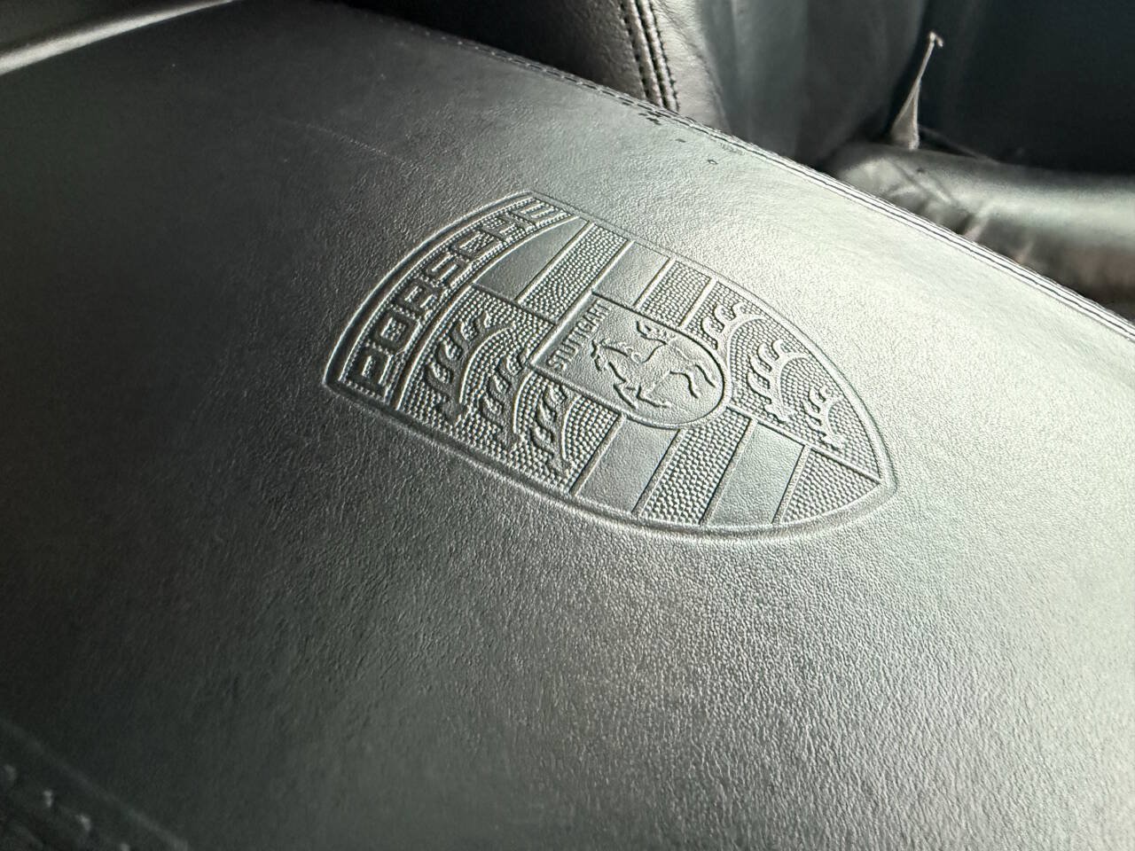 Used 2008 Porsche Cayenne Turbo AWD/4WD image 25