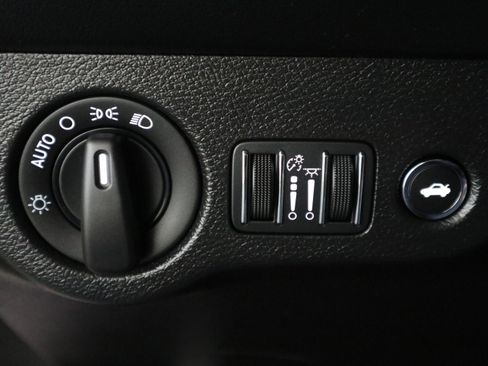 Used 2022 Dodge Challenger R/T Scat Pack image 31