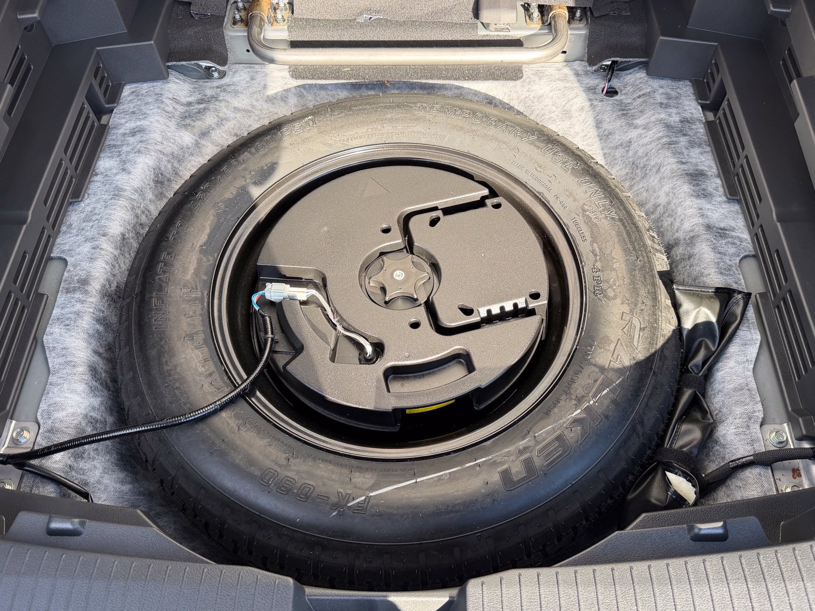 Used 2023 Nissan Rogue SV AWD/4WD image 30