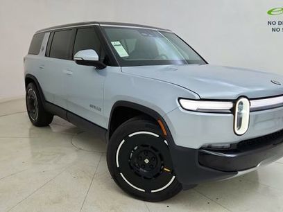 Used 2025 Rivian R1S Adventure
