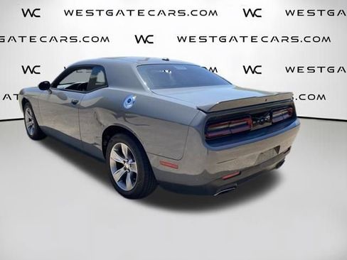 Used 2018 Dodge Challenger SXT RWD image 20