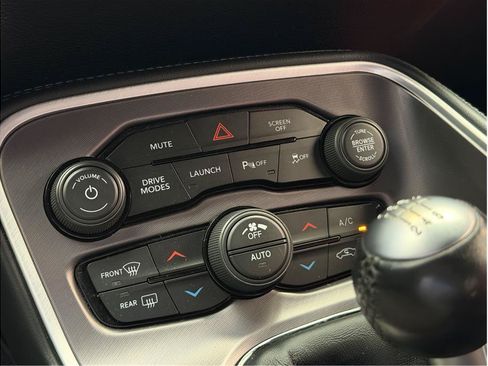 Used 2021 Dodge Challenger R/T Scat Pack RWD image 18