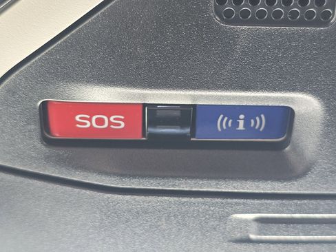 Certified 2025 Subaru Outback Premium w/ Popular Package #1A image 25