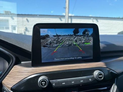 Used 2020 Ford Escape Titanium AWD/4WD image 12