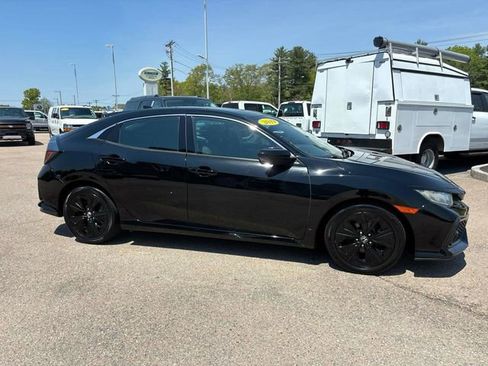 Used 2019 Honda Civic EX image 2