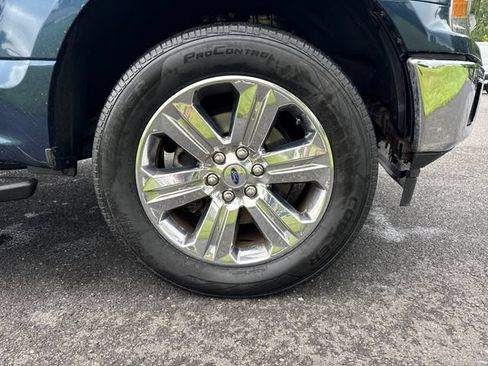 Used 2019 Ford F150 XLT w/ Equipment Group 302A Luxury AWD/4WD image 11