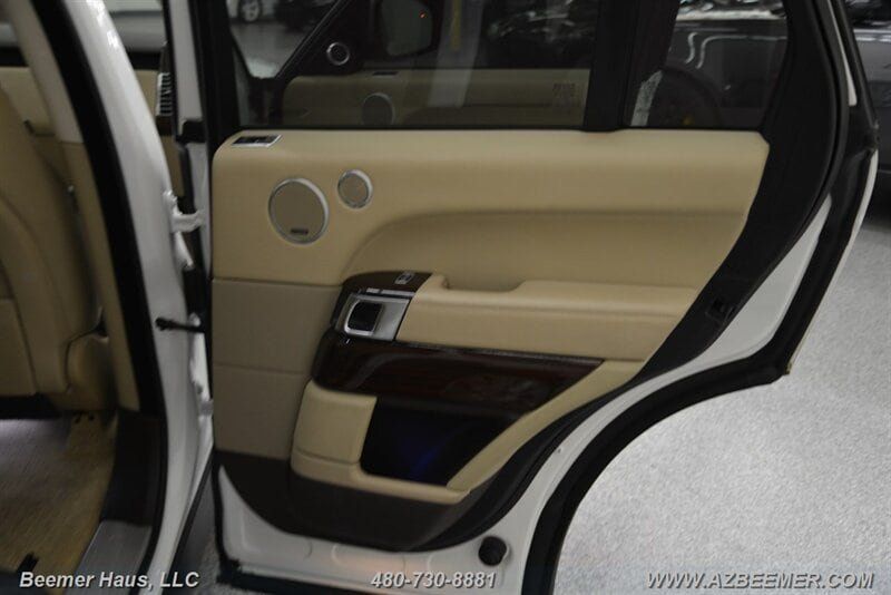 Used 2017 Land Rover Range Rover HSE AWD/4WD image 40