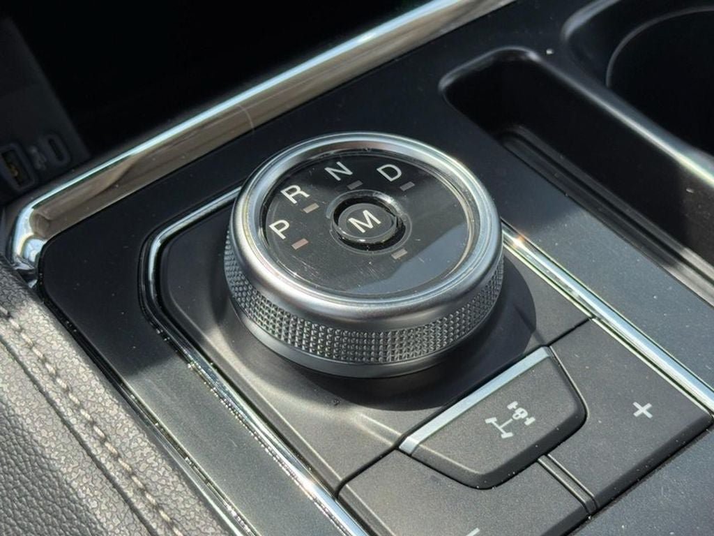 Used 2022 Ford Expedition XL AWD/4WD image 19