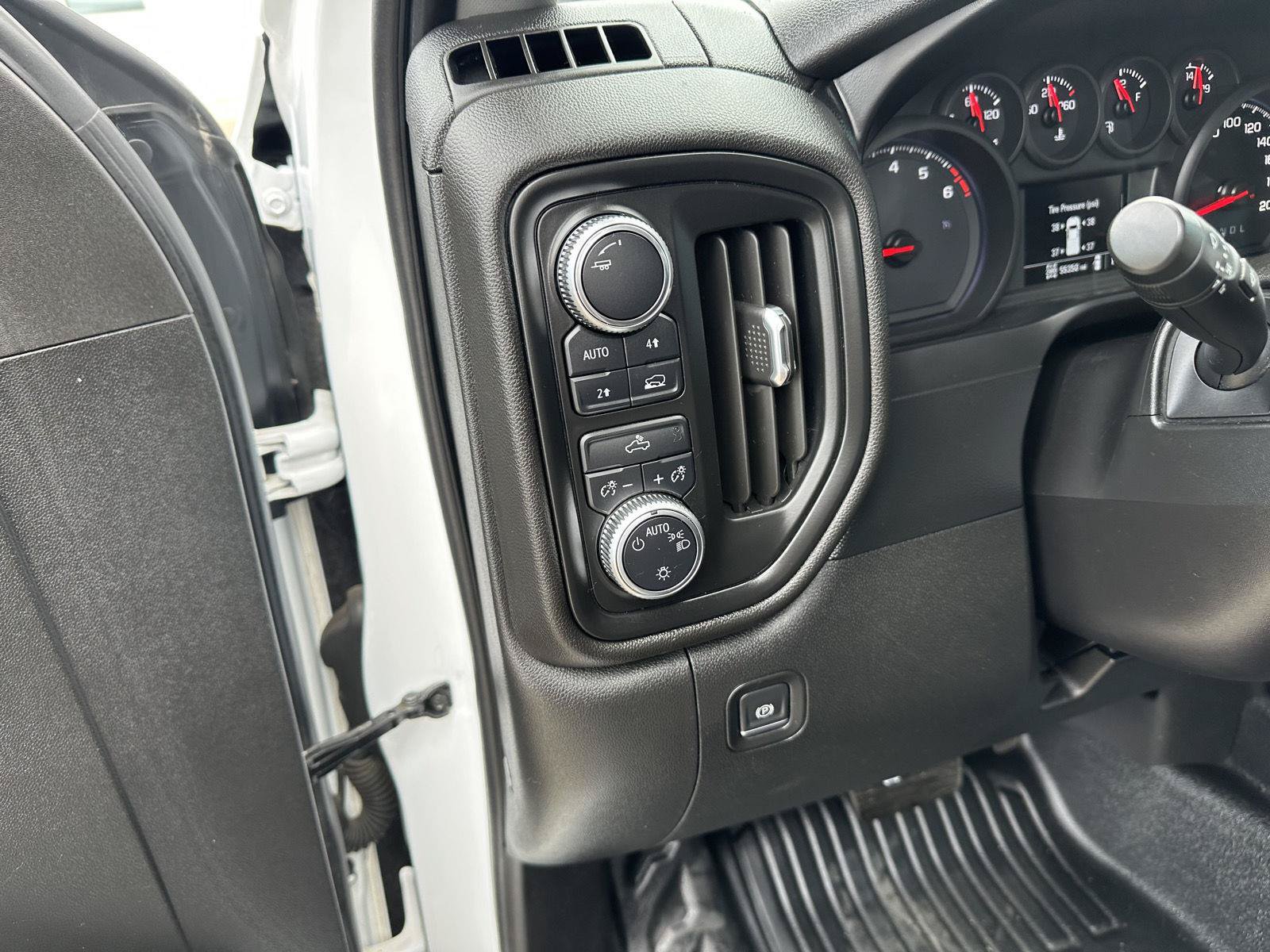 Used 2019 GMC Sierra 1500 4x4 Crew Cab w/ Convenience Package image 20