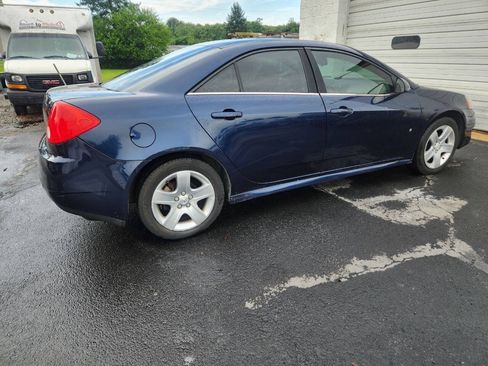 Used 2009 Pontiac G6 Sedan w/ Preferred Package FWD image 6