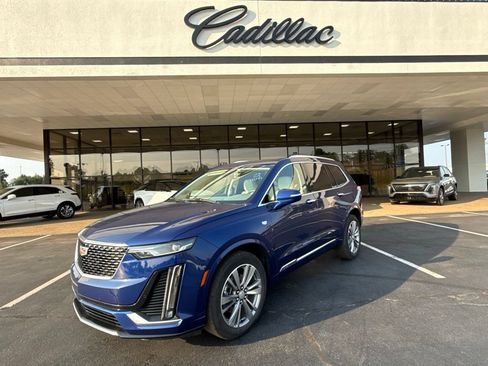 Used 2025 Cadillac XT6 Premium Luxury w/ LPO, Floor Liner Package AWD/4WD image 1